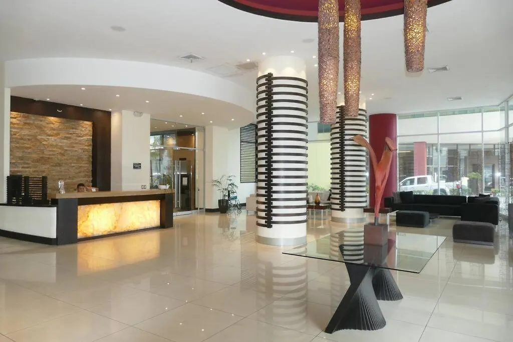 Ecusuites Mall Del Sol Premium 96Parking-Airport Guayaquil 0*,  Equador