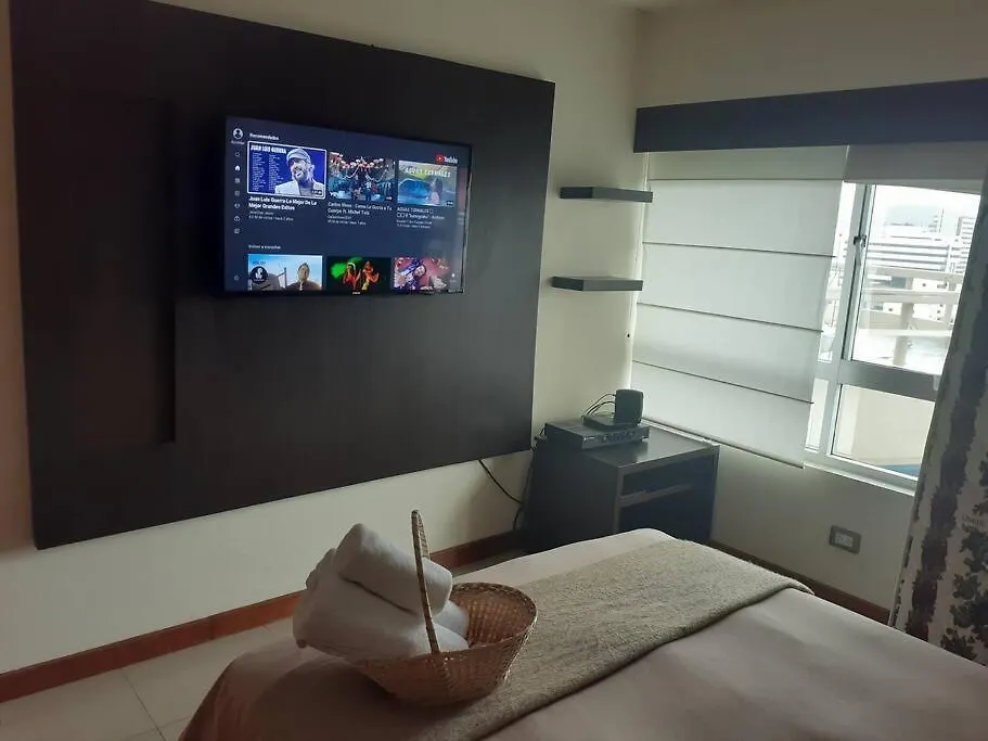 Апартаменты Ecusuites Mall Del Sol Premium 96Parking-Airport Гуаякиль