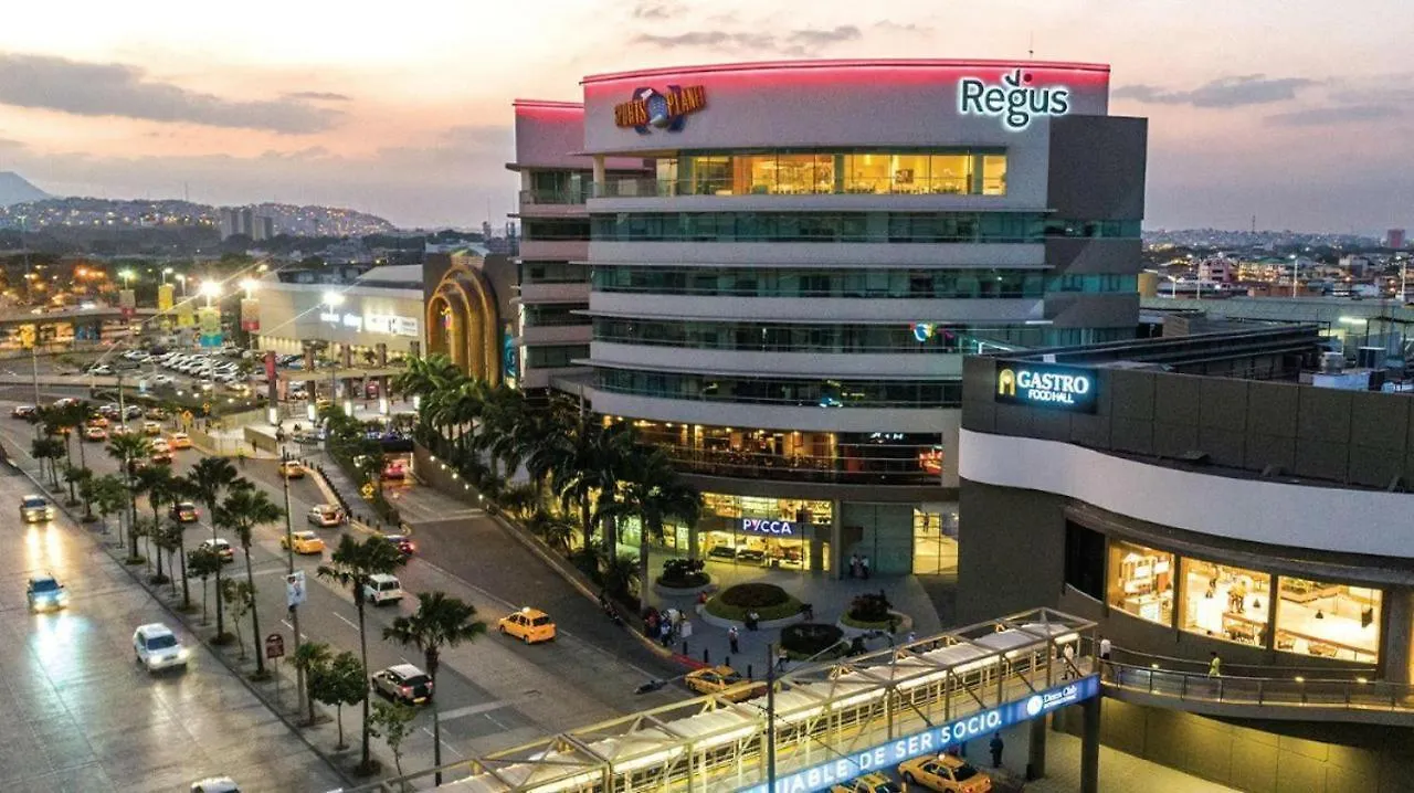 Ecusuites Mall Del Sol Premium 96Parking-Airport Гуаякиль Эквадор